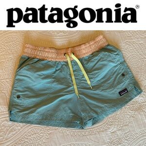 Patagonia Girls Costa Rica Baggies Shorts Size XL